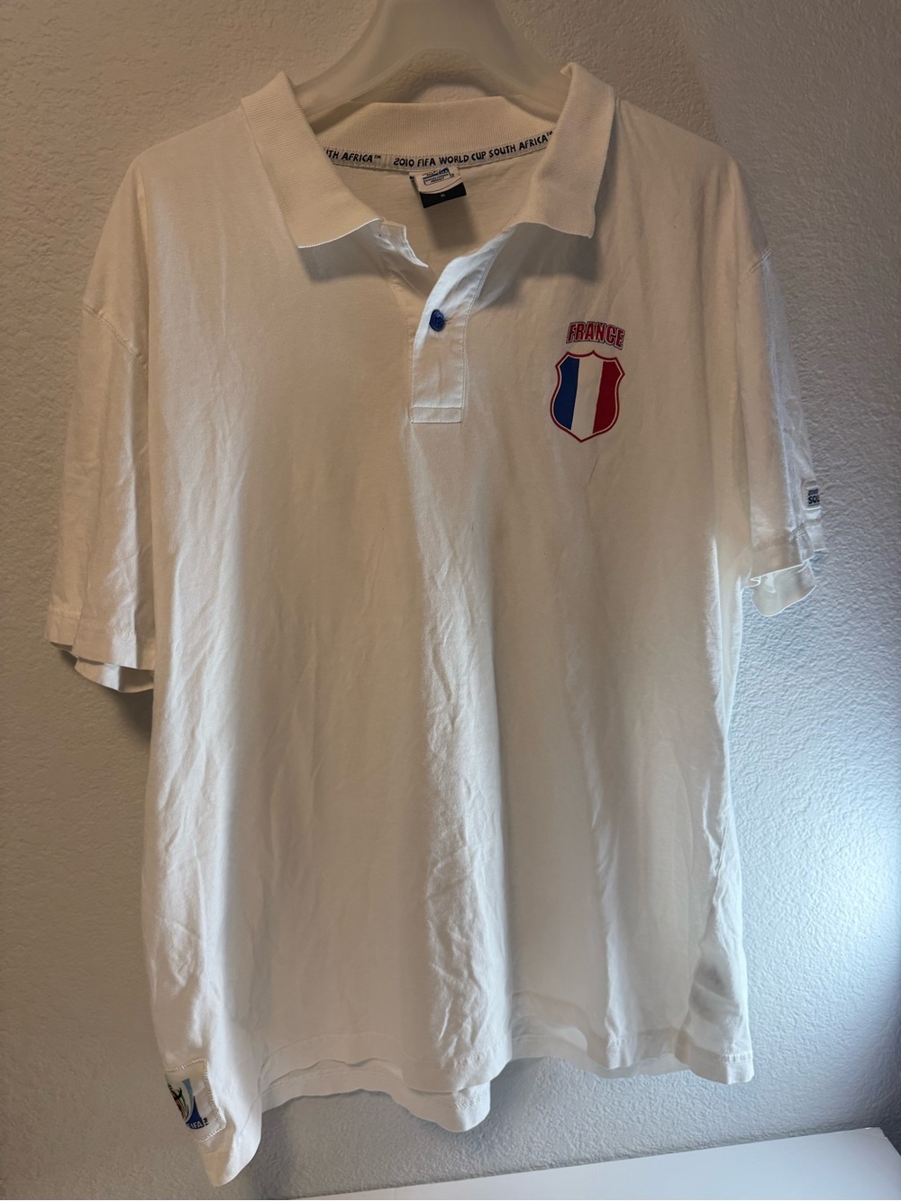 2010 FIFA World Cup Polo Shirt South Africa XLarge Embroidered Vintage White